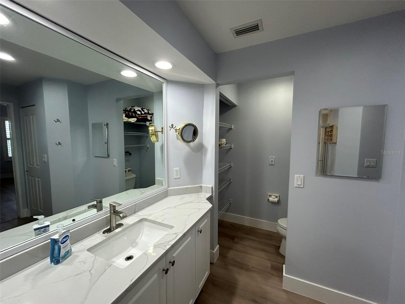 3702 54TH DR W #204, BRADENTON, FL, 34210