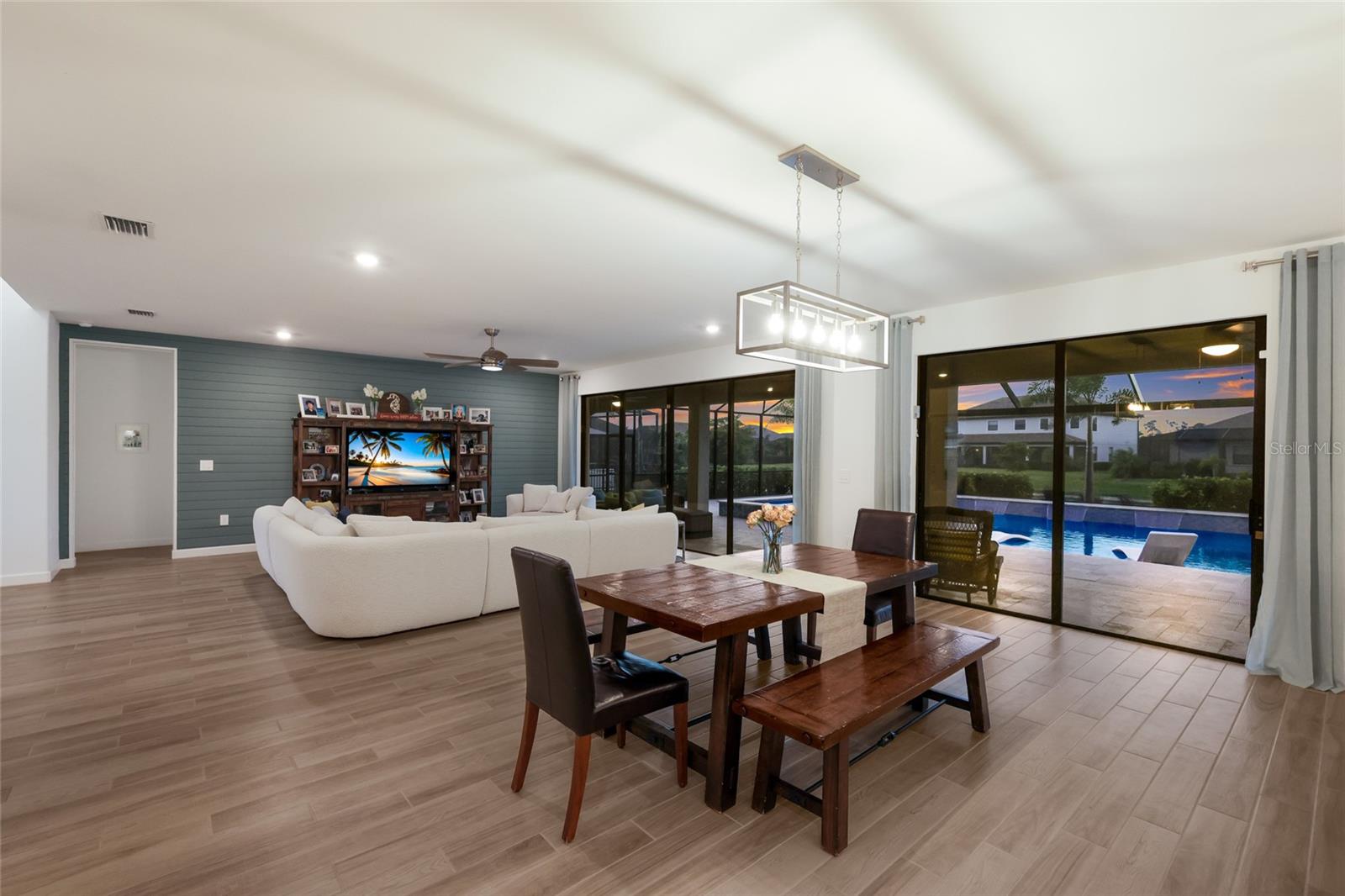 4913 COASTAL DAYS LN, LAKEWOOD RANCH, FL, 34211