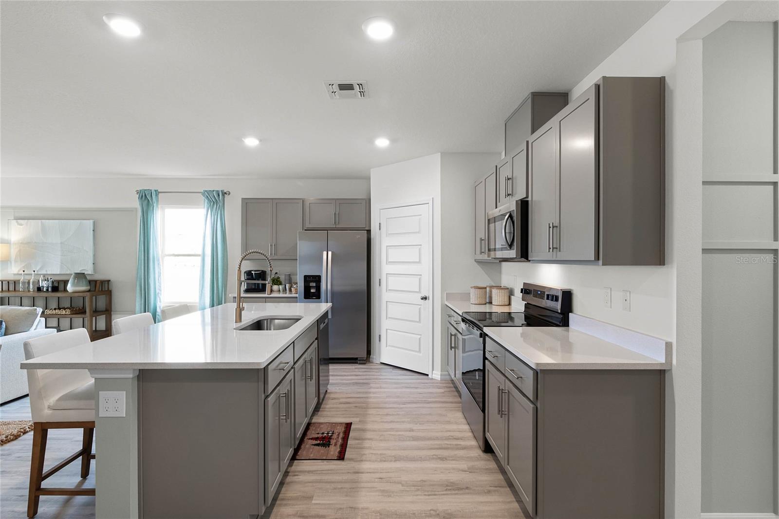 7851 FORREST FOX WAY, LAKELAND, FL, 33810