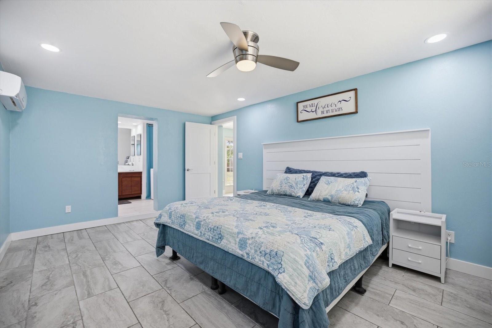 1212 PINELAND AVE, VENICE, FL, 34285