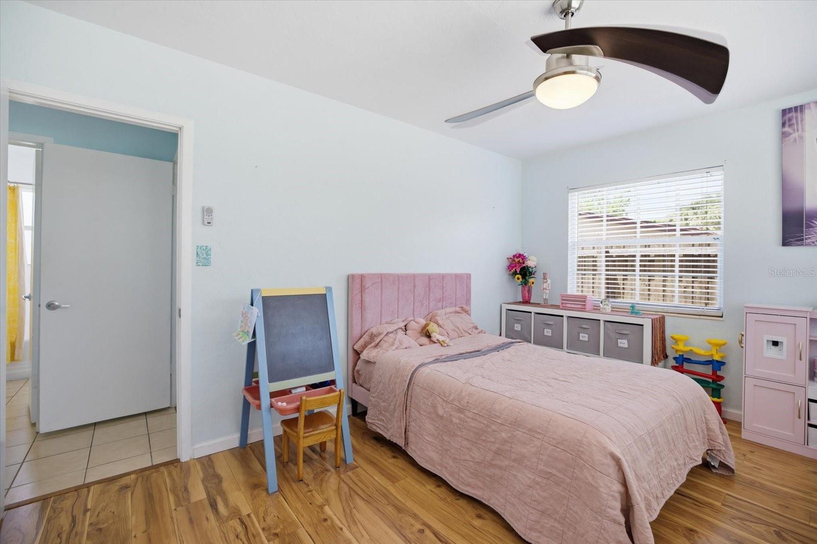 1212 PINELAND AVE, VENICE, FL, 34285