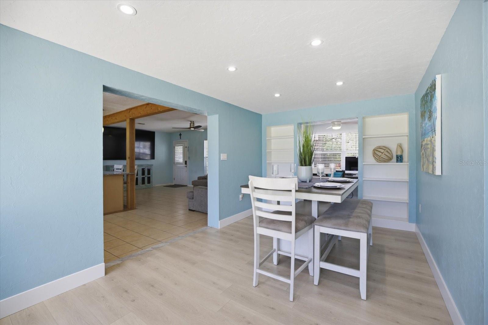 1212 PINELAND AVE, VENICE, FL, 34285