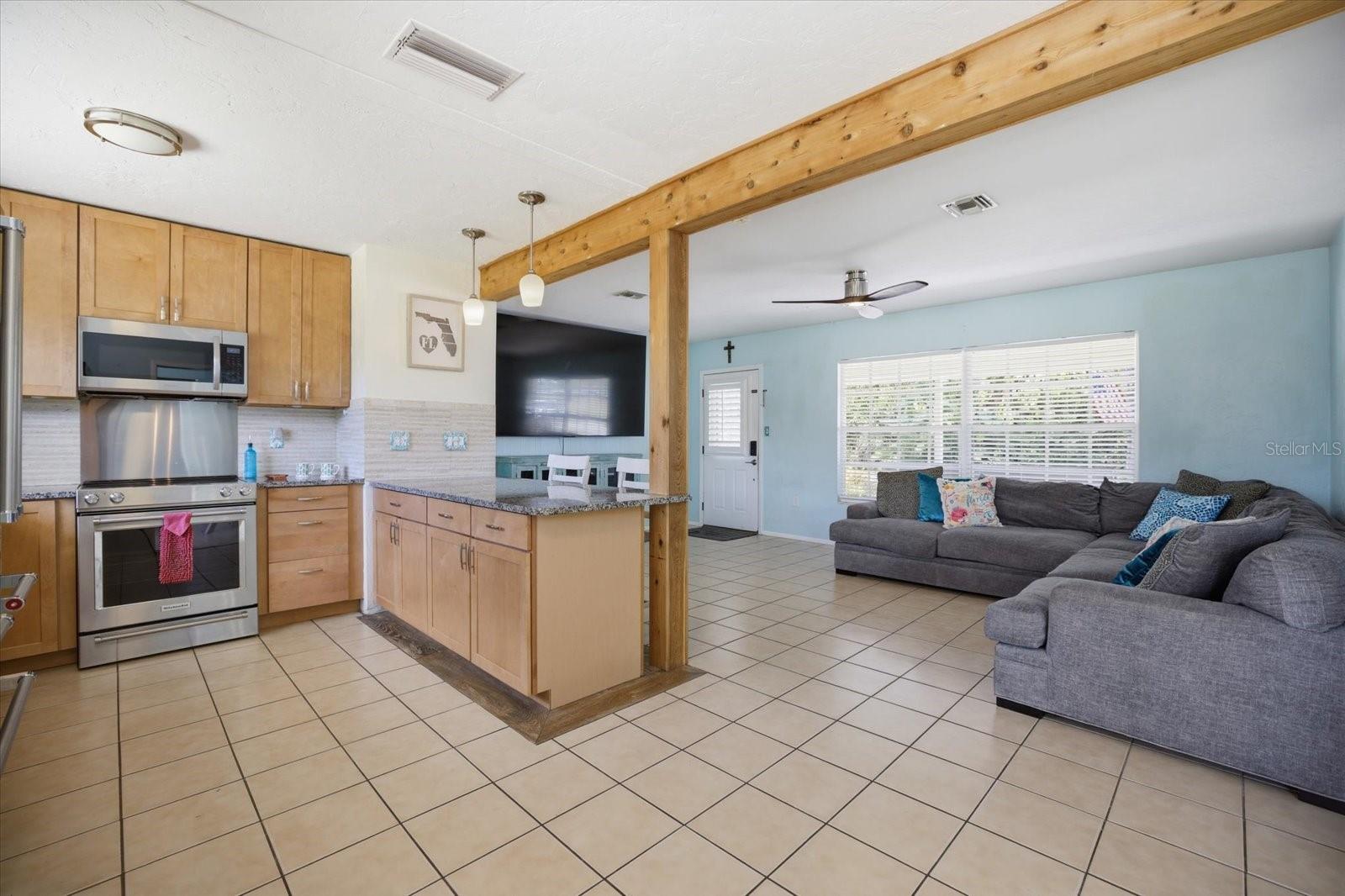 1212 PINELAND AVE, VENICE, FL, 34285