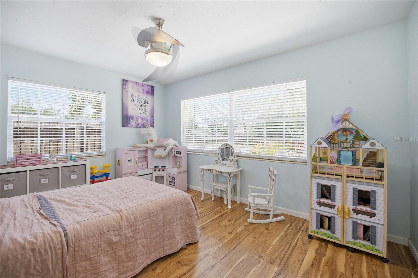 1212 PINELAND AVE, VENICE, FL, 34285