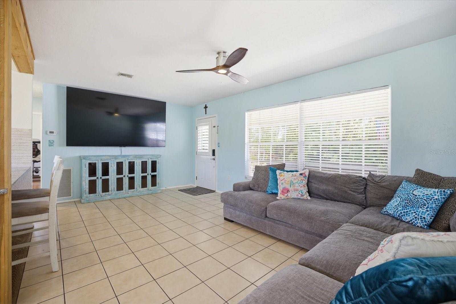 1212 PINELAND AVE, VENICE, FL, 34285