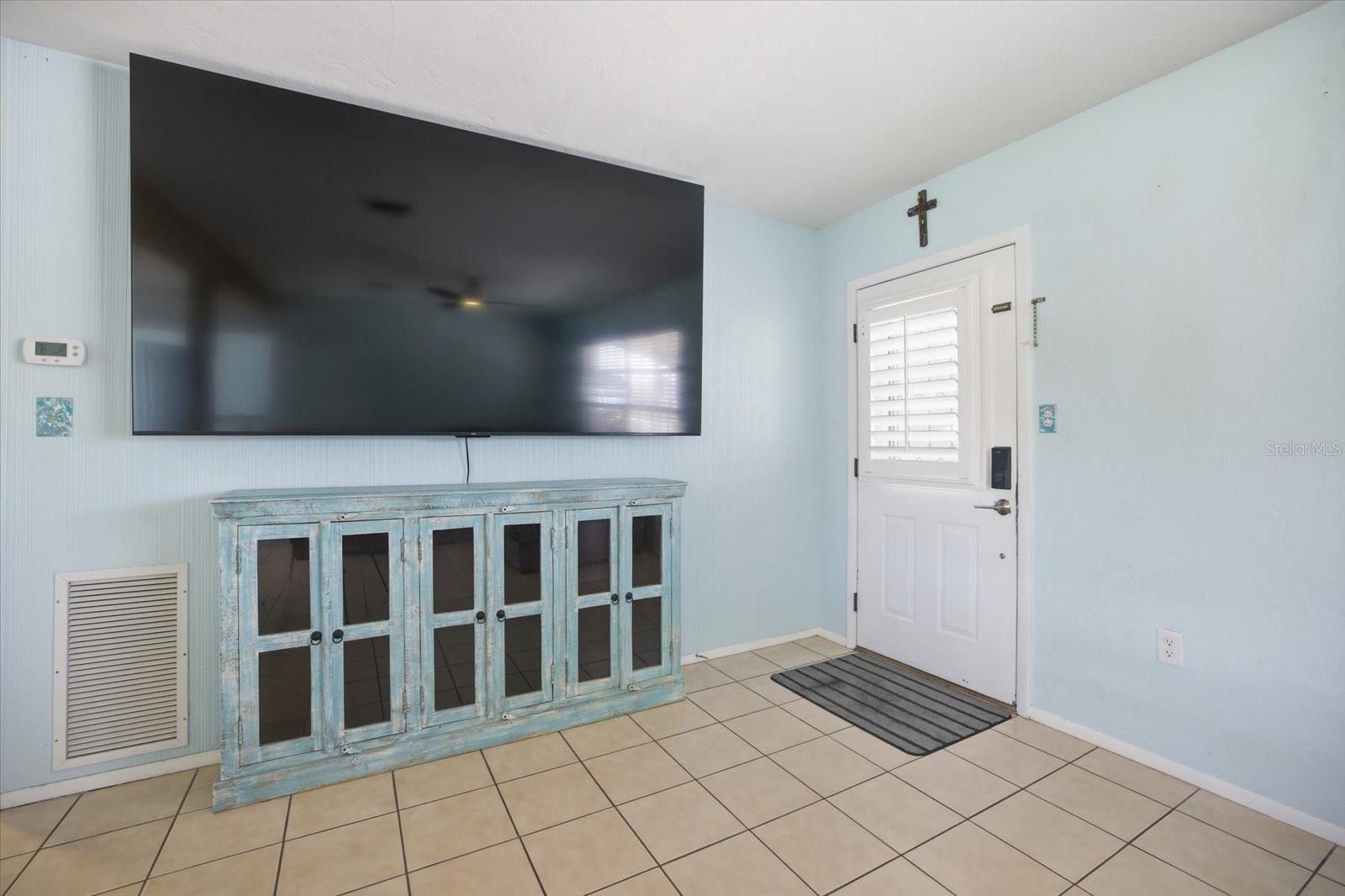 1212 PINELAND AVE, VENICE, FL, 34285