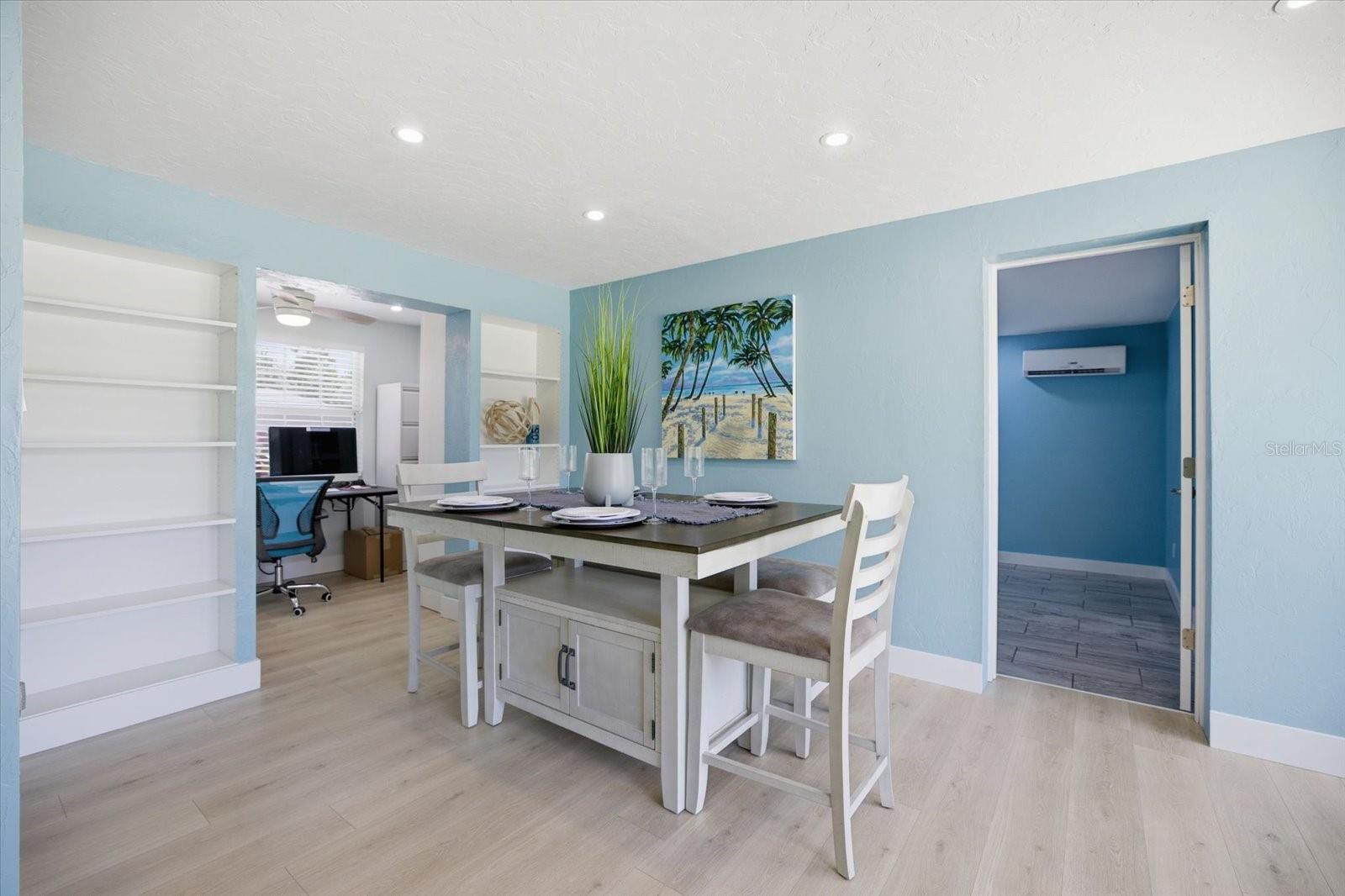 1212 PINELAND AVE, VENICE, FL, 34285