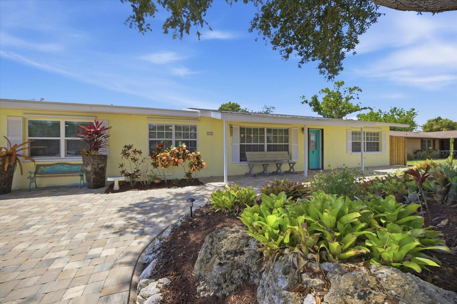 1212 PINELAND AVE, VENICE, FL, 34285