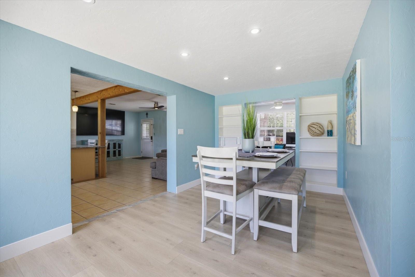 1212 PINELAND AVE, VENICE, FL, 34285