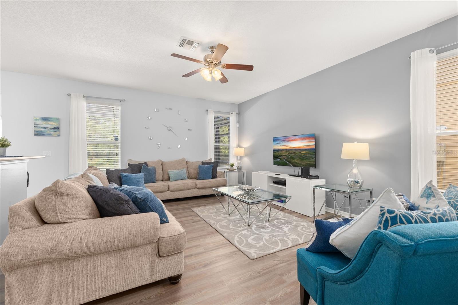 986 ORANGE COSMOS BLVD, DAVENPORT, FL, 33837