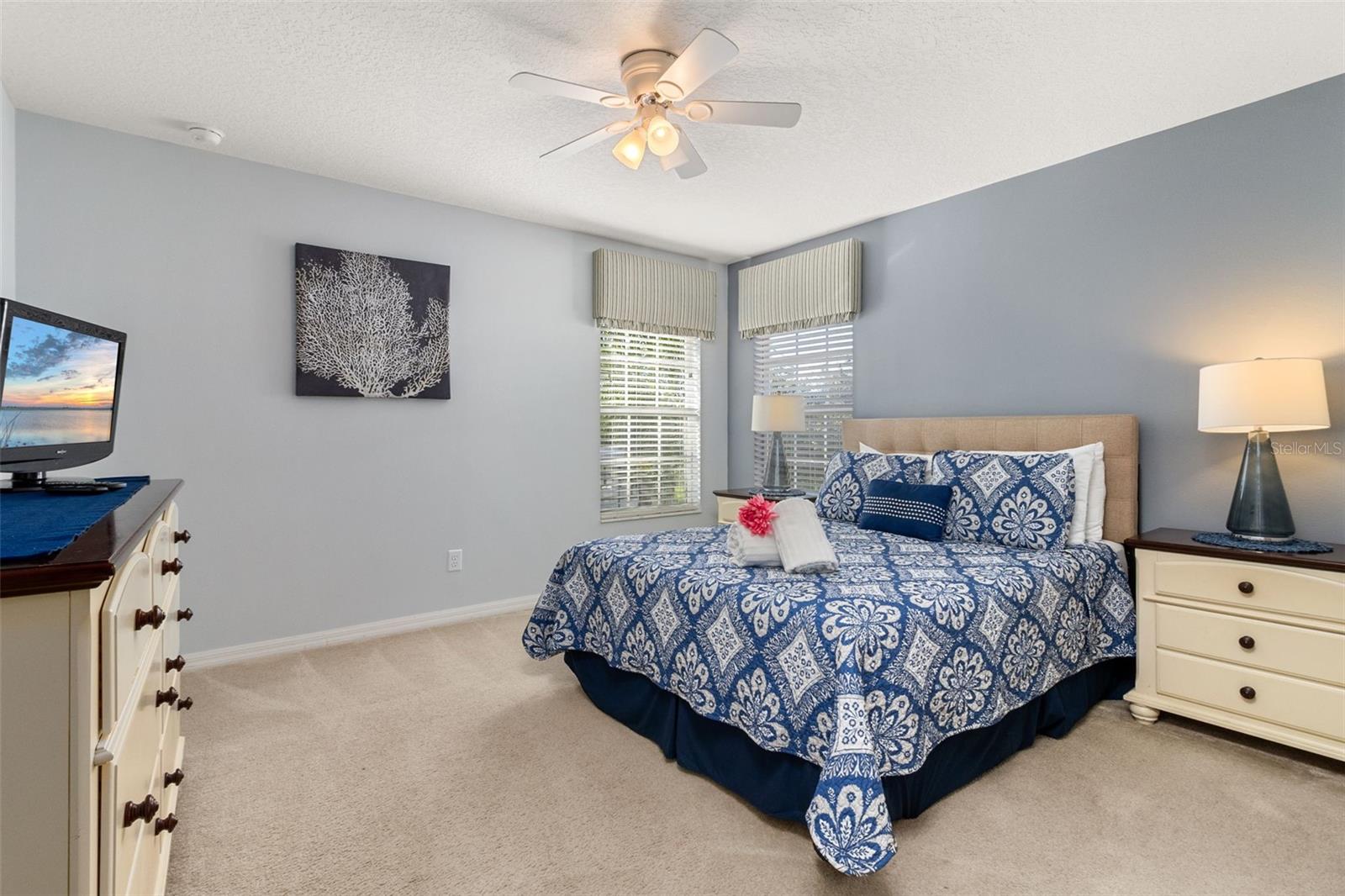 986 ORANGE COSMOS BLVD, DAVENPORT, FL, 33837