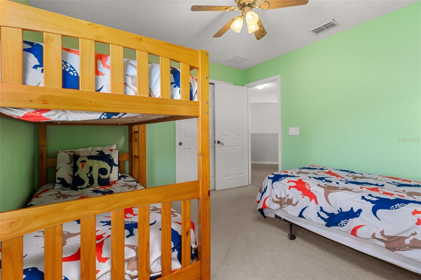 986 ORANGE COSMOS BLVD, DAVENPORT, FL, 33837