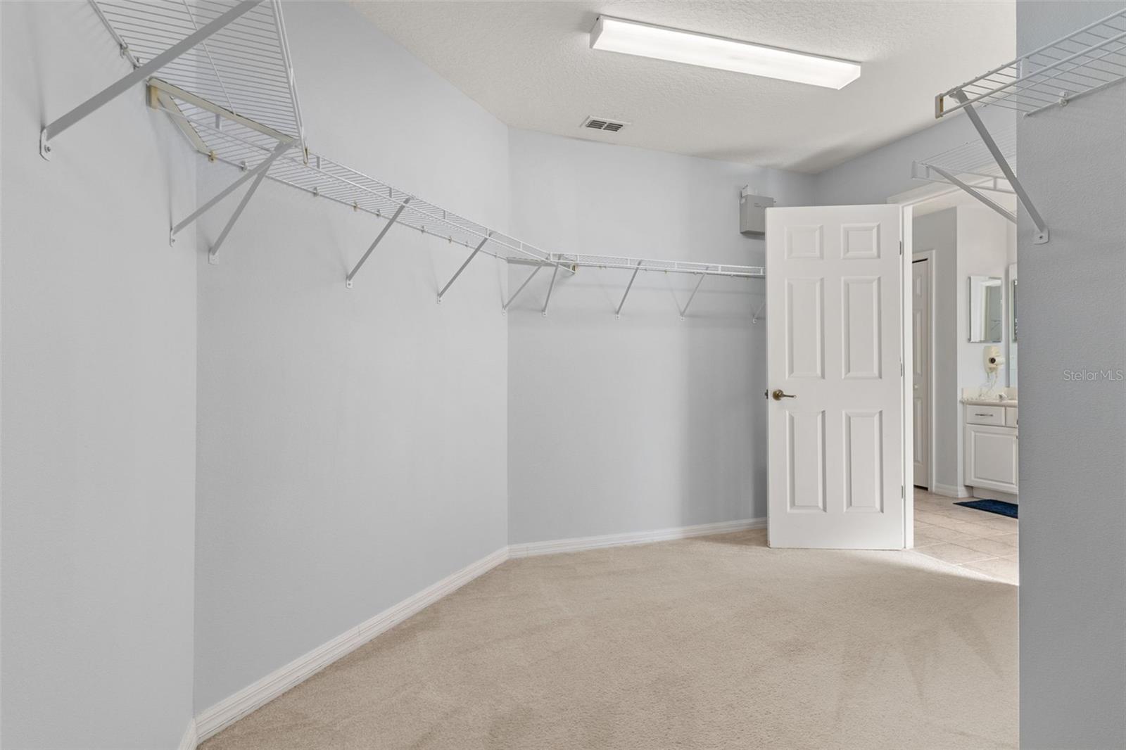 986 ORANGE COSMOS BLVD, DAVENPORT, FL, 33837