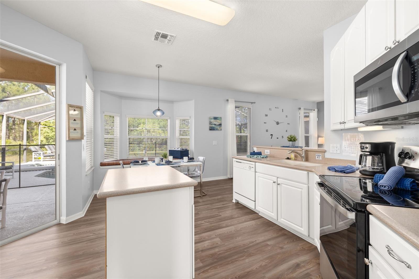 986 ORANGE COSMOS BLVD, DAVENPORT, FL, 33837