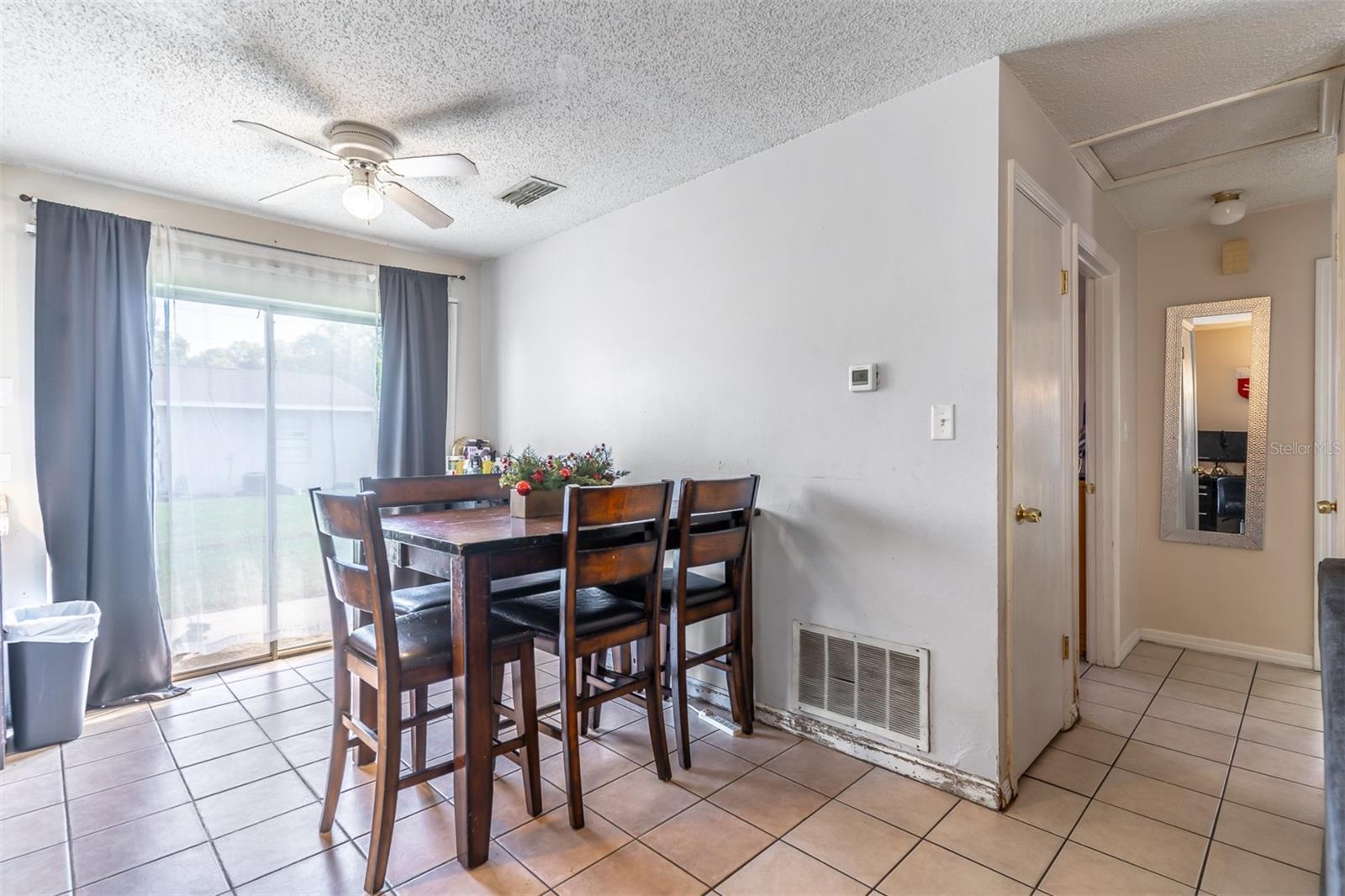 2433 CHASE AVE, SANFORD, FL, 32771