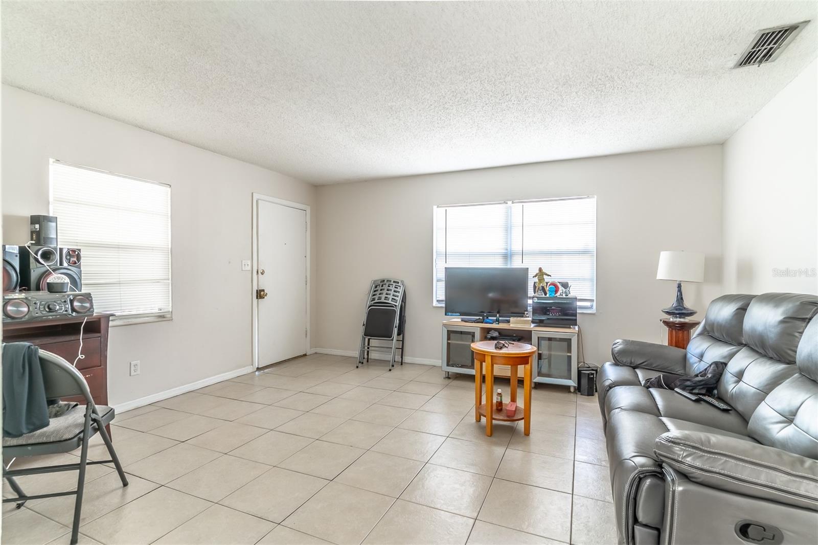 2433 CHASE AVE, SANFORD, FL, 32771