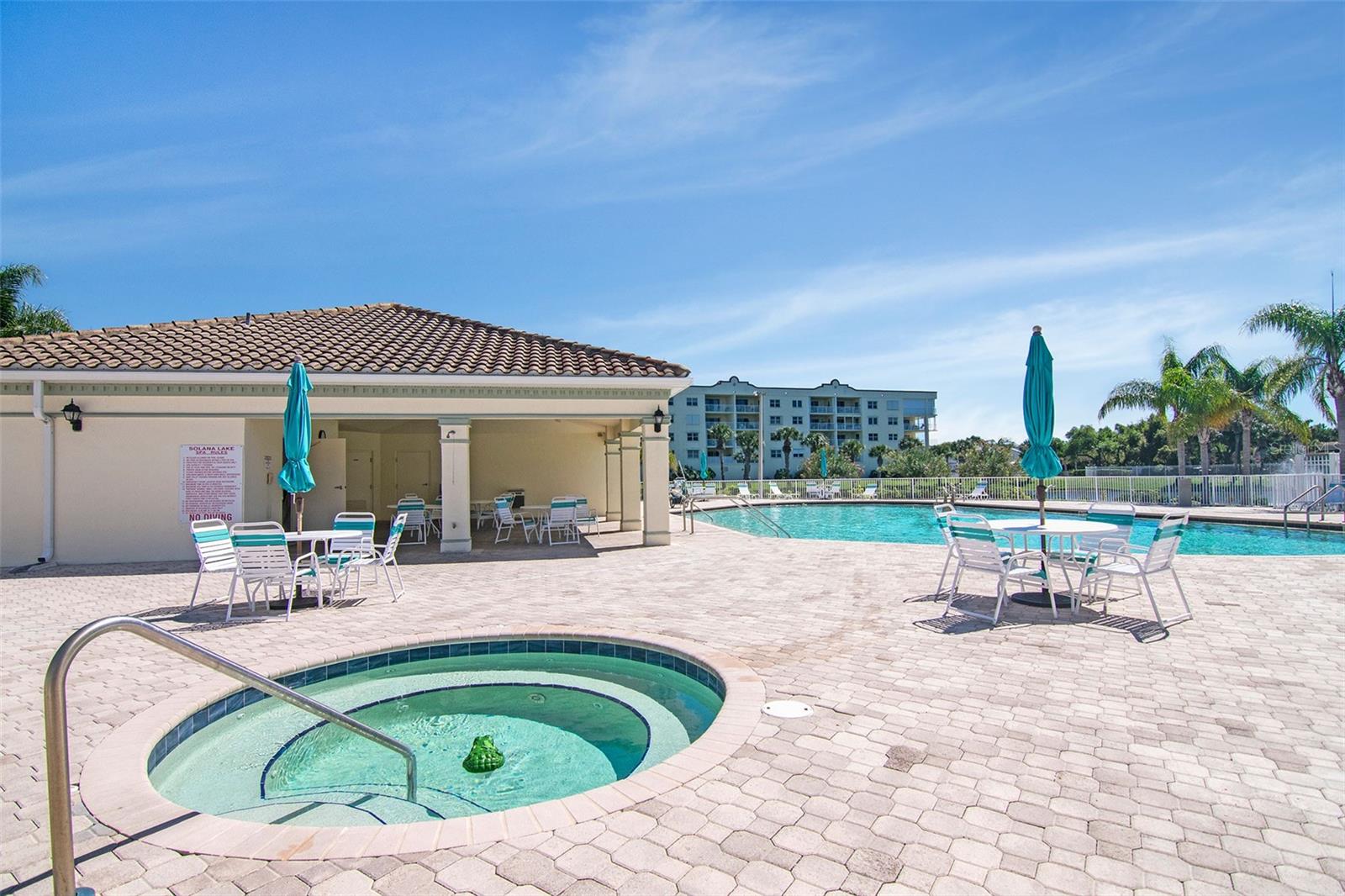 8921 LAKE DR #504, CAPE CANAVERAL, FL, 32920