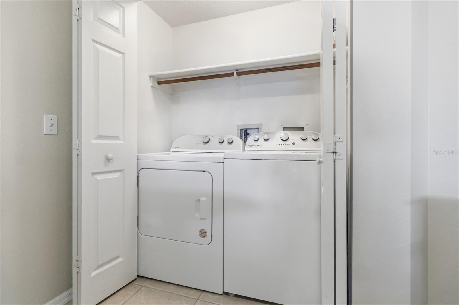 8921 LAKE DR #504, CAPE CANAVERAL, FL, 32920