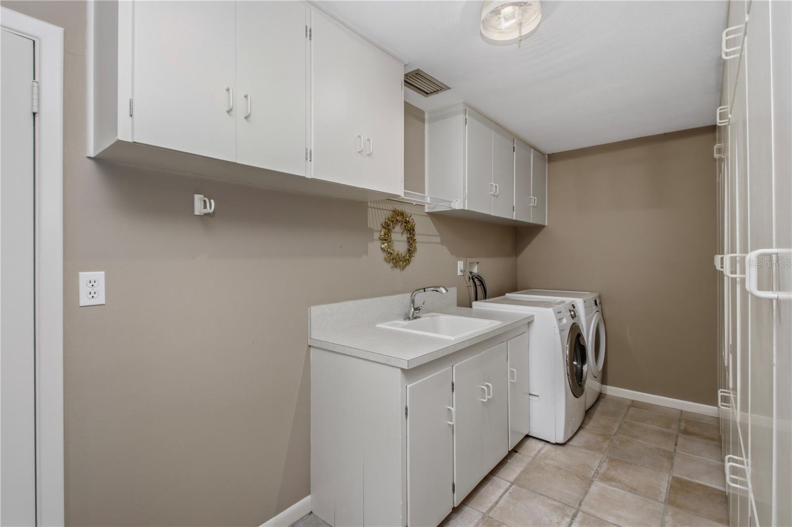 2019 SIESTA LN, ORLANDO, FL, 32804