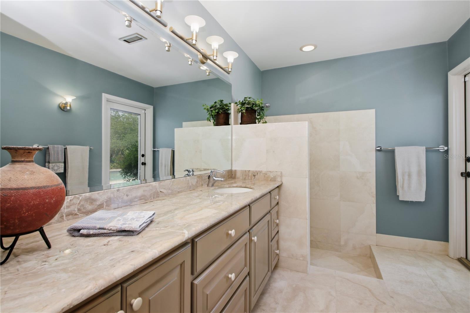 2019 SIESTA LN, ORLANDO, FL, 32804