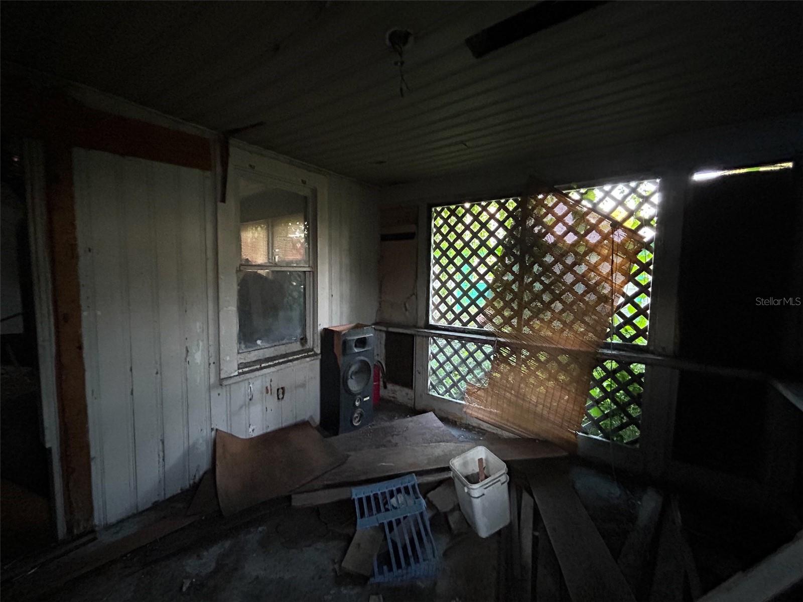 877 22ND AVE S, ST PETERSBURG, FL, 33705