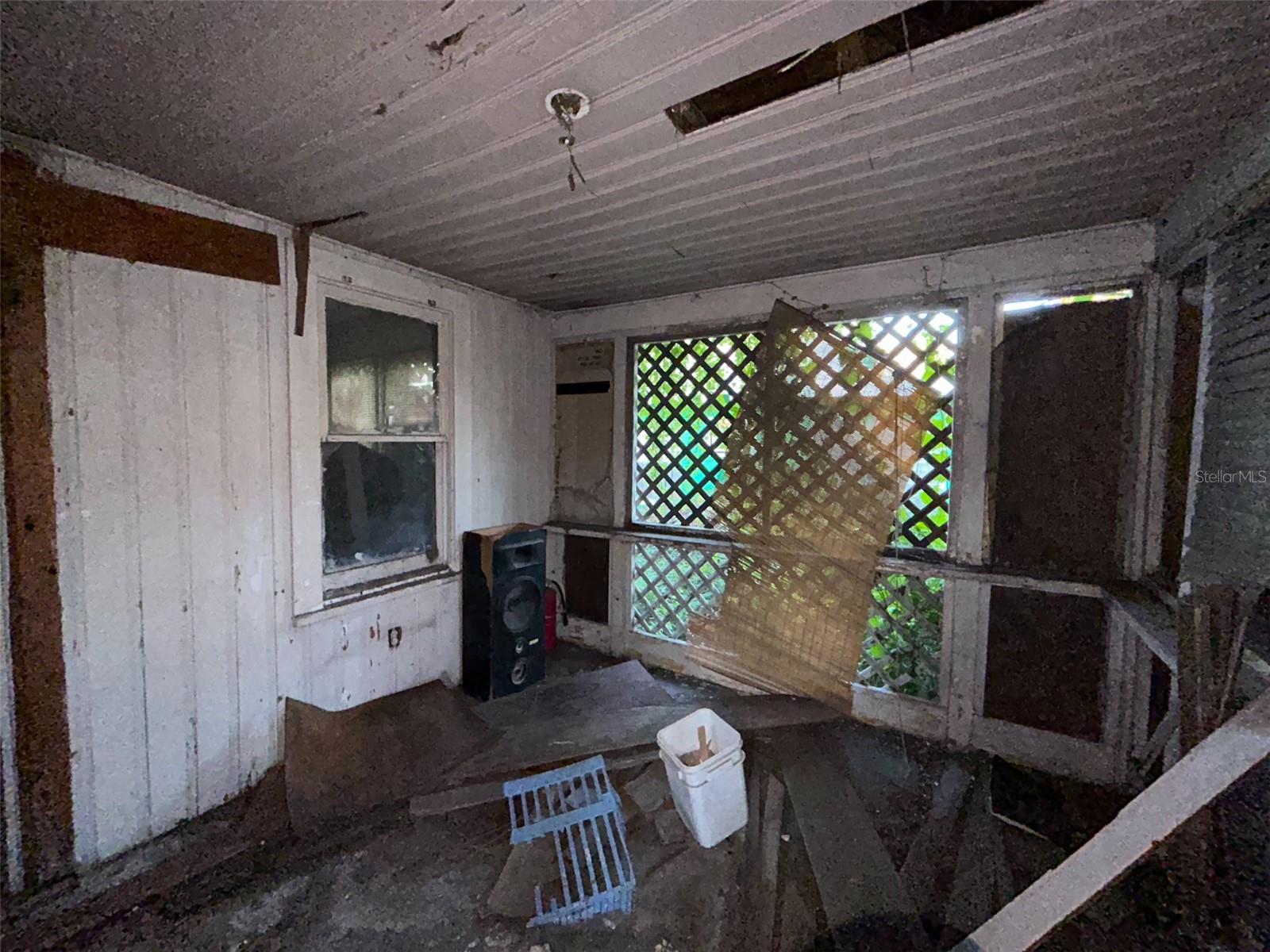 877 22ND AVE S, ST PETERSBURG, FL, 33705