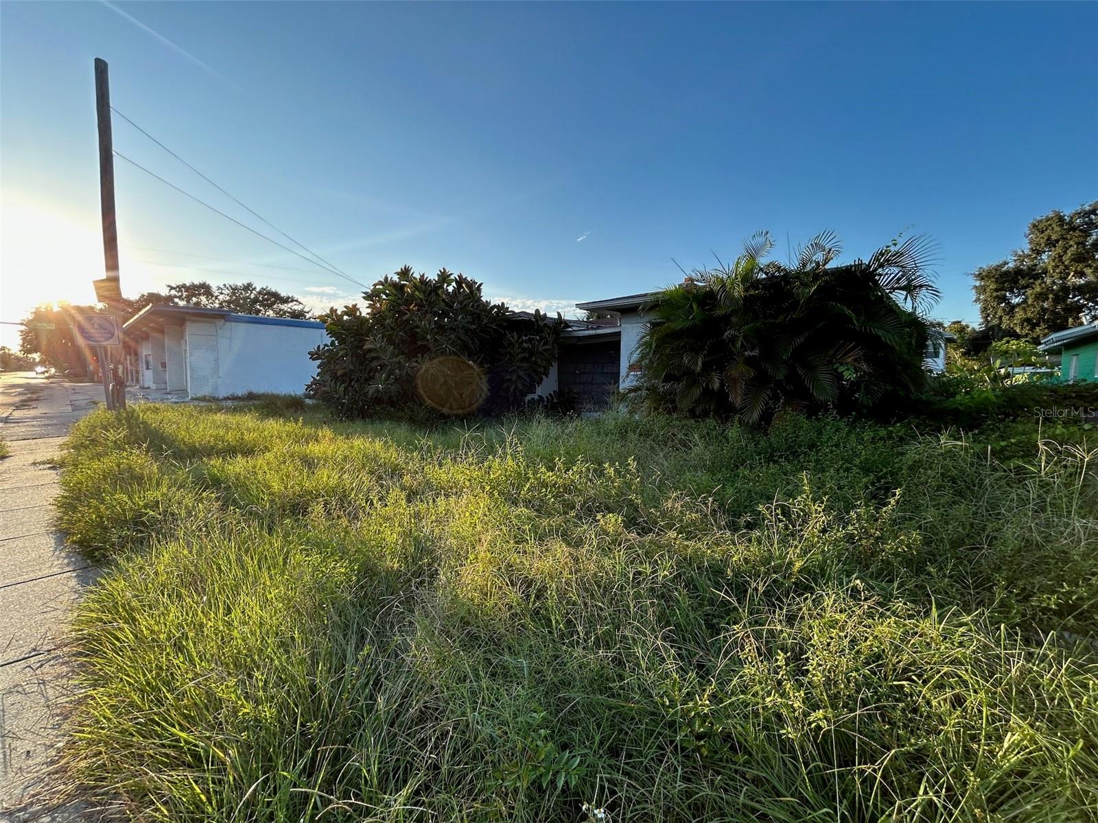 877 22ND AVE S, ST PETERSBURG, FL, 33705