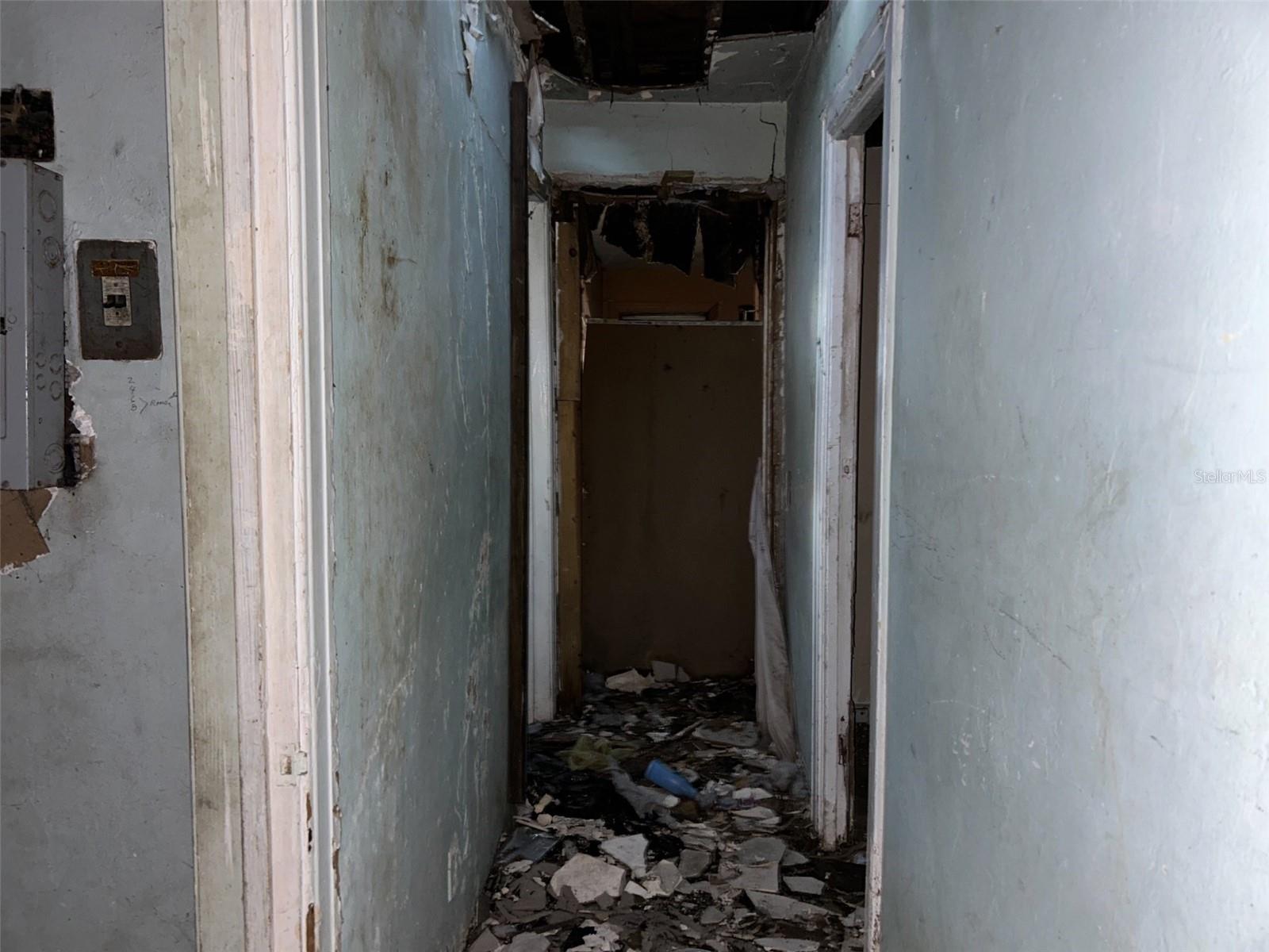 877 22ND AVE S, ST PETERSBURG, FL, 33705