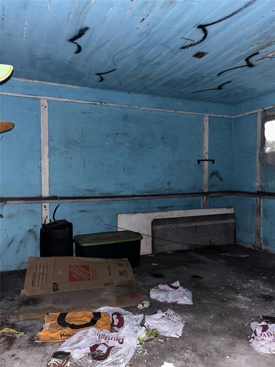 877 22ND AVE S, ST PETERSBURG, FL, 33705