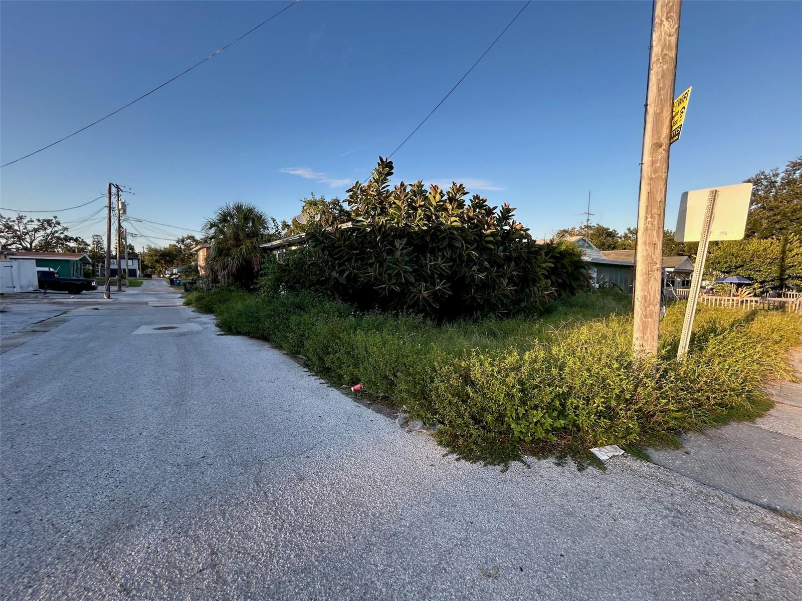 877 22ND AVE S, ST PETERSBURG, FL, 33705