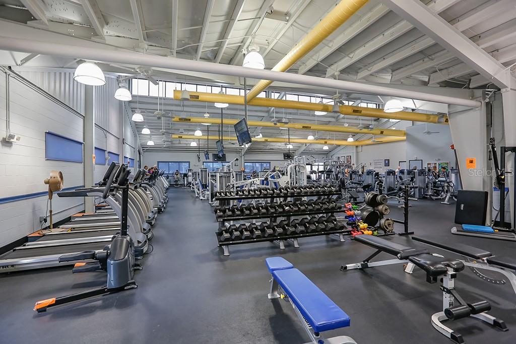 660 CHIPPER DR, SUN CITY CENTER, FL, 33573