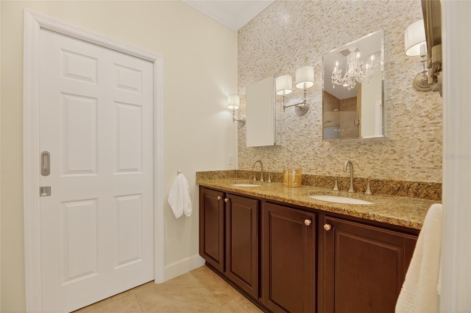 660 CHIPPER DR, SUN CITY CENTER, FL, 33573