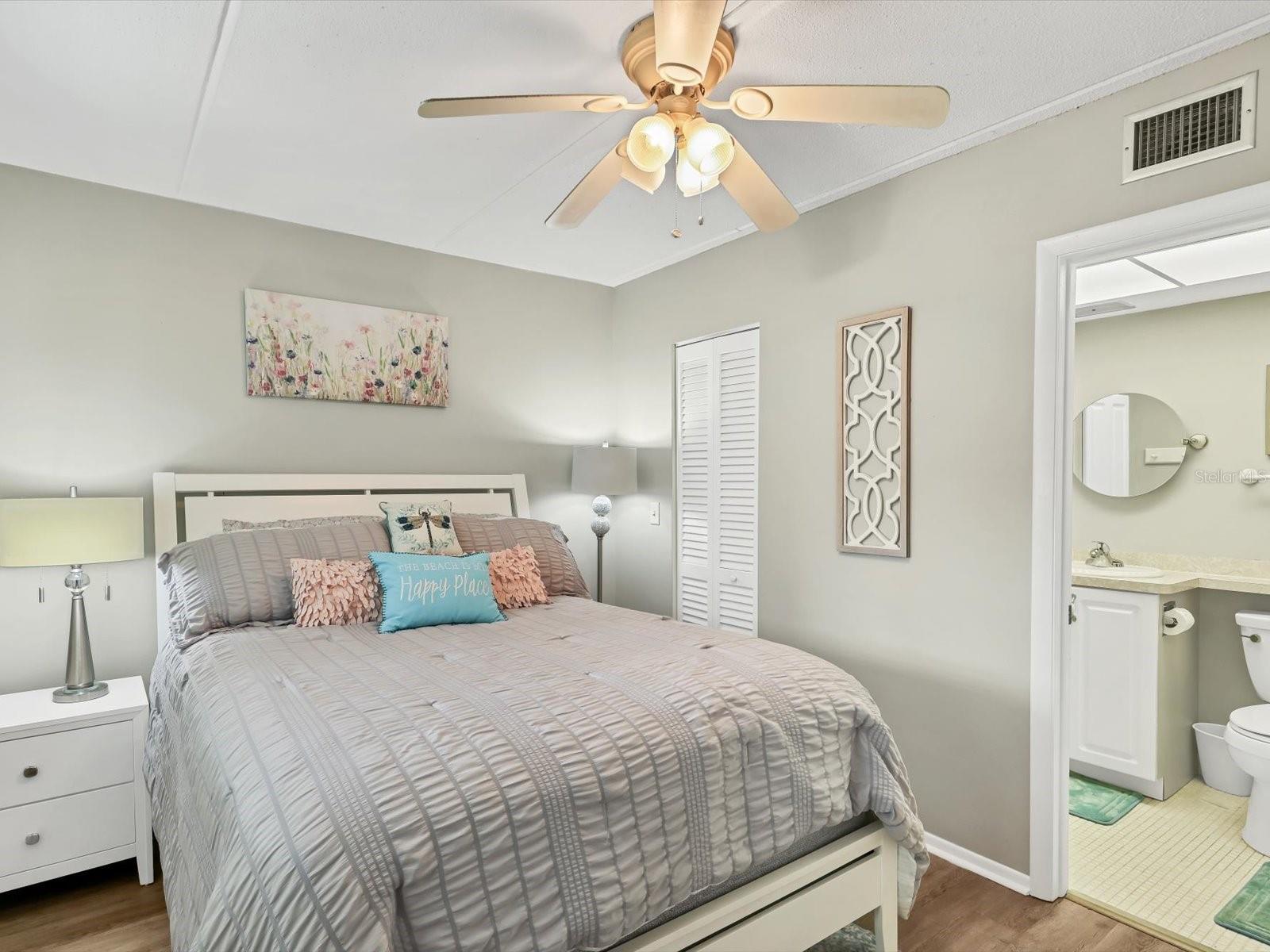 708 TAMIAMI TRL S #105, VENICE, FL, 34285