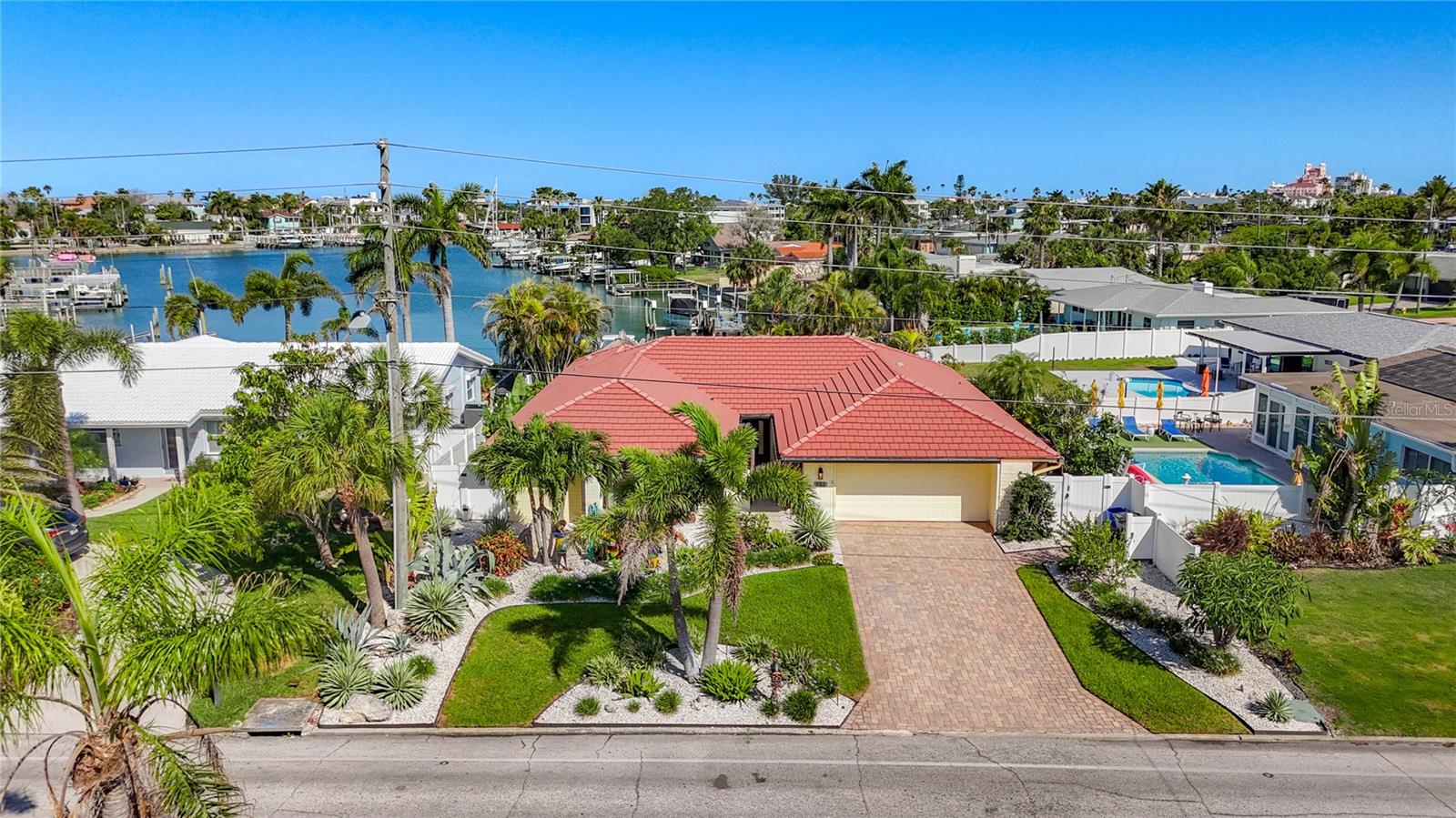 2162 W VINA DEL MAR BLVD, ST PETE BEACH, FL, 33706