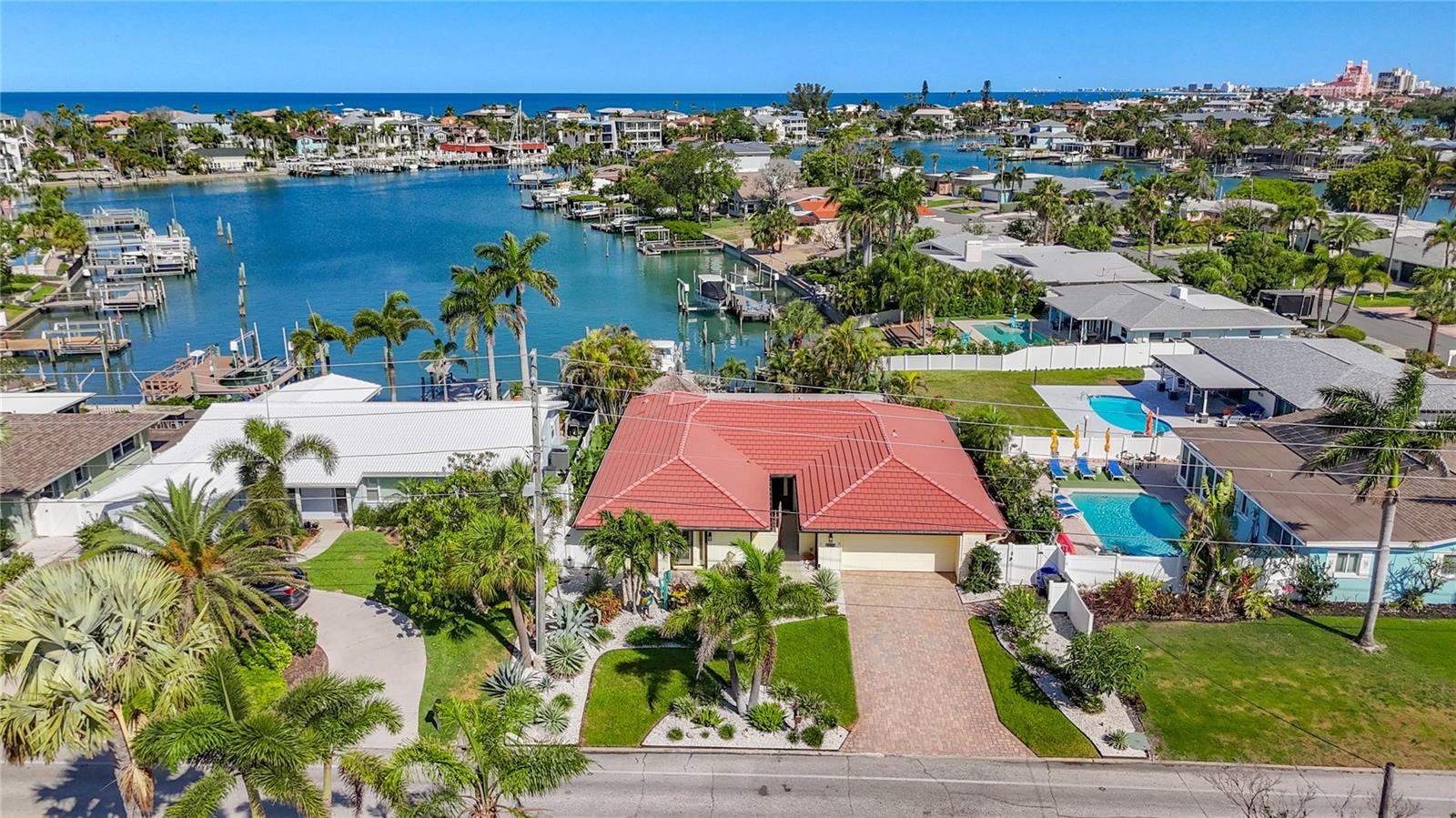 2162 W VINA DEL MAR BLVD, ST PETE BEACH, FL, 33706