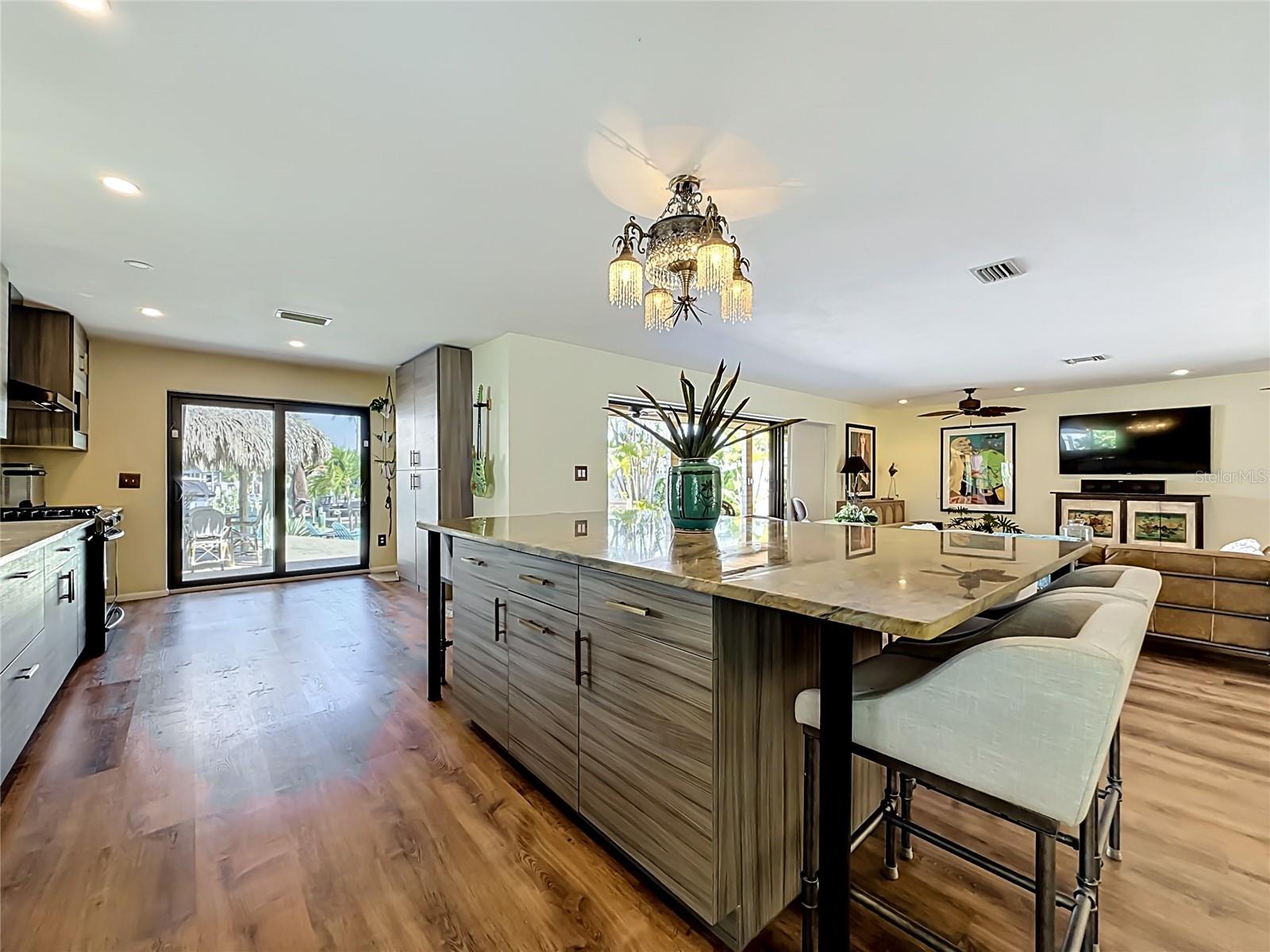 2162 W VINA DEL MAR BLVD, ST PETE BEACH, FL, 33706