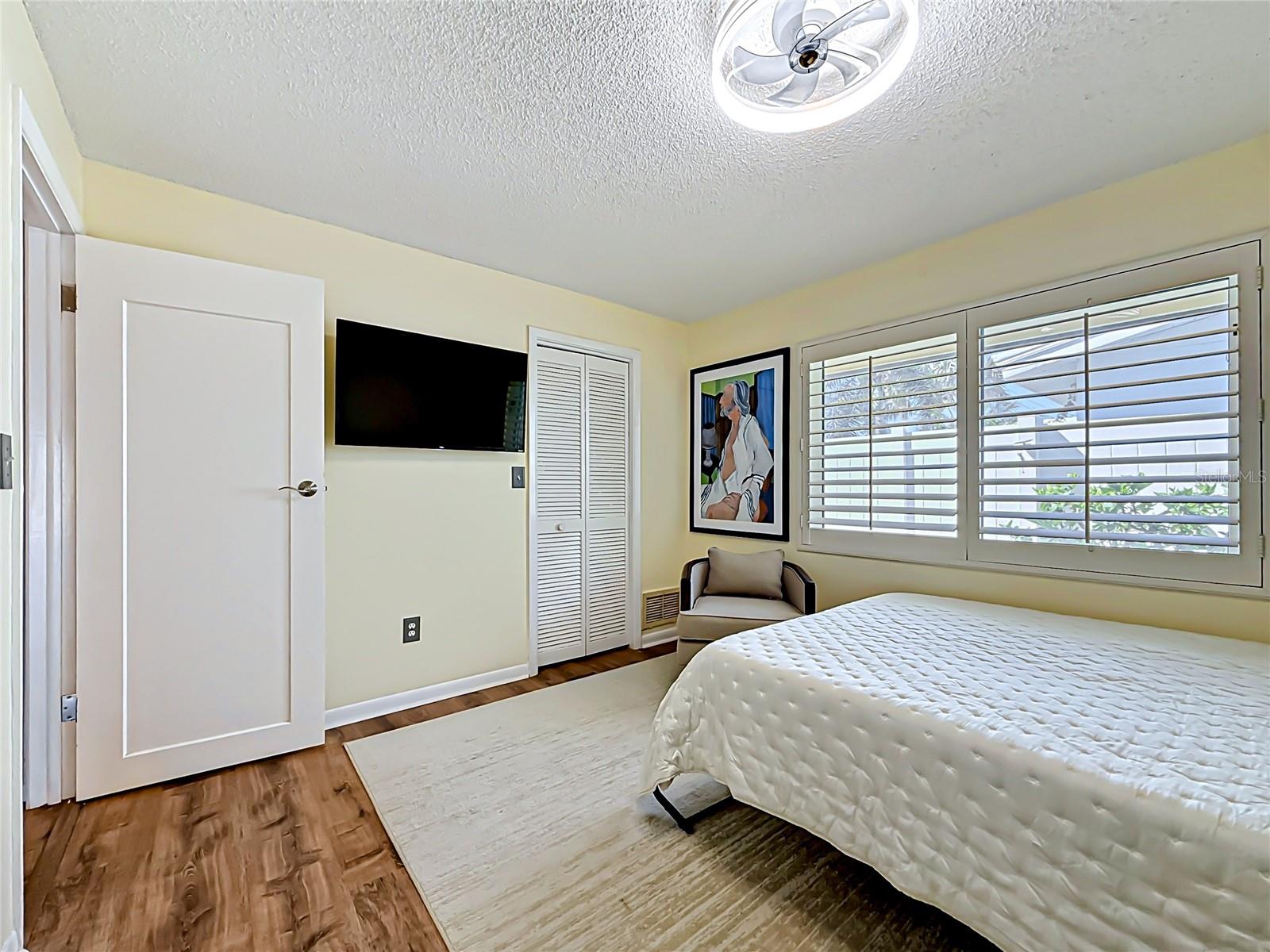 2162 W VINA DEL MAR BLVD, ST PETE BEACH, FL, 33706