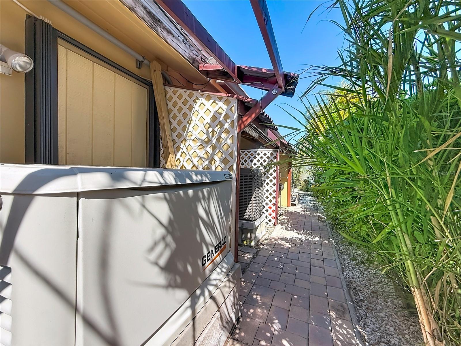 2162 W VINA DEL MAR BLVD, ST PETE BEACH, FL, 33706