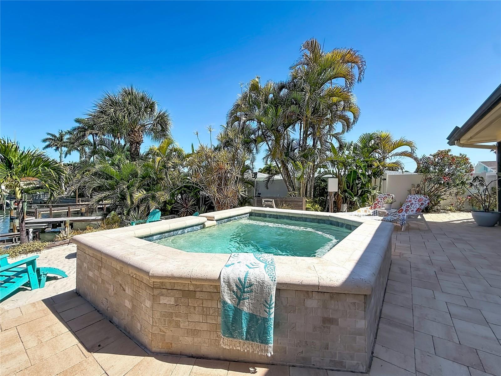 2162 W VINA DEL MAR BLVD, ST PETE BEACH, FL, 33706