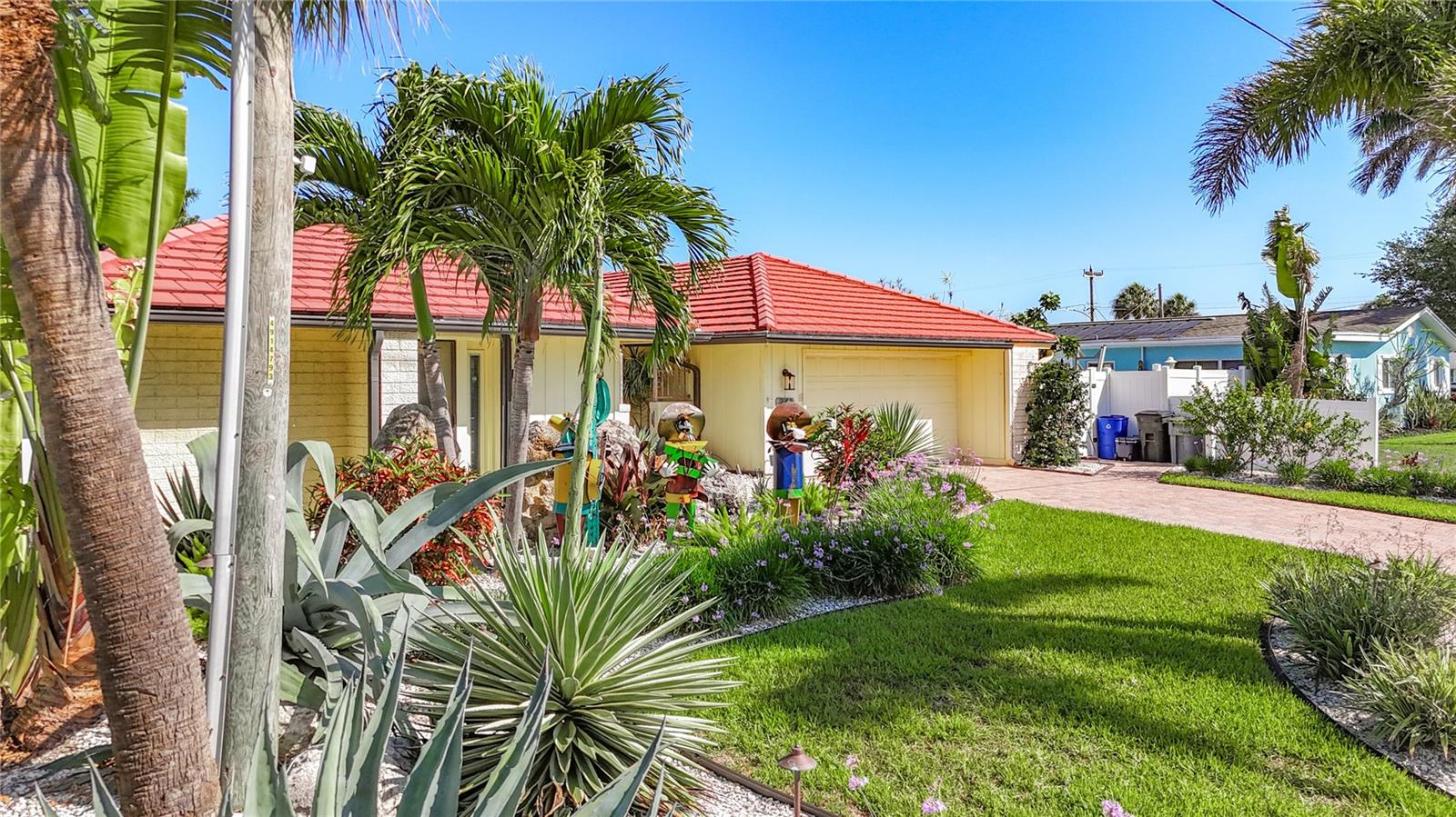 2162 W VINA DEL MAR BLVD, ST PETE BEACH, FL, 33706