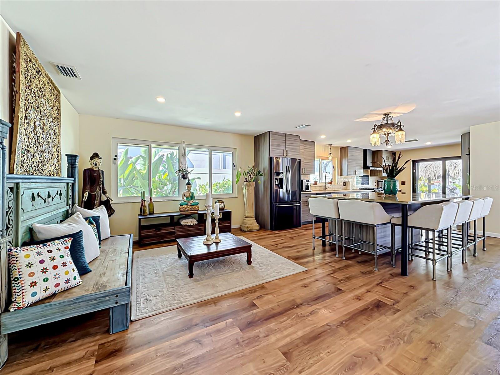 2162 W VINA DEL MAR BLVD, ST PETE BEACH, FL, 33706