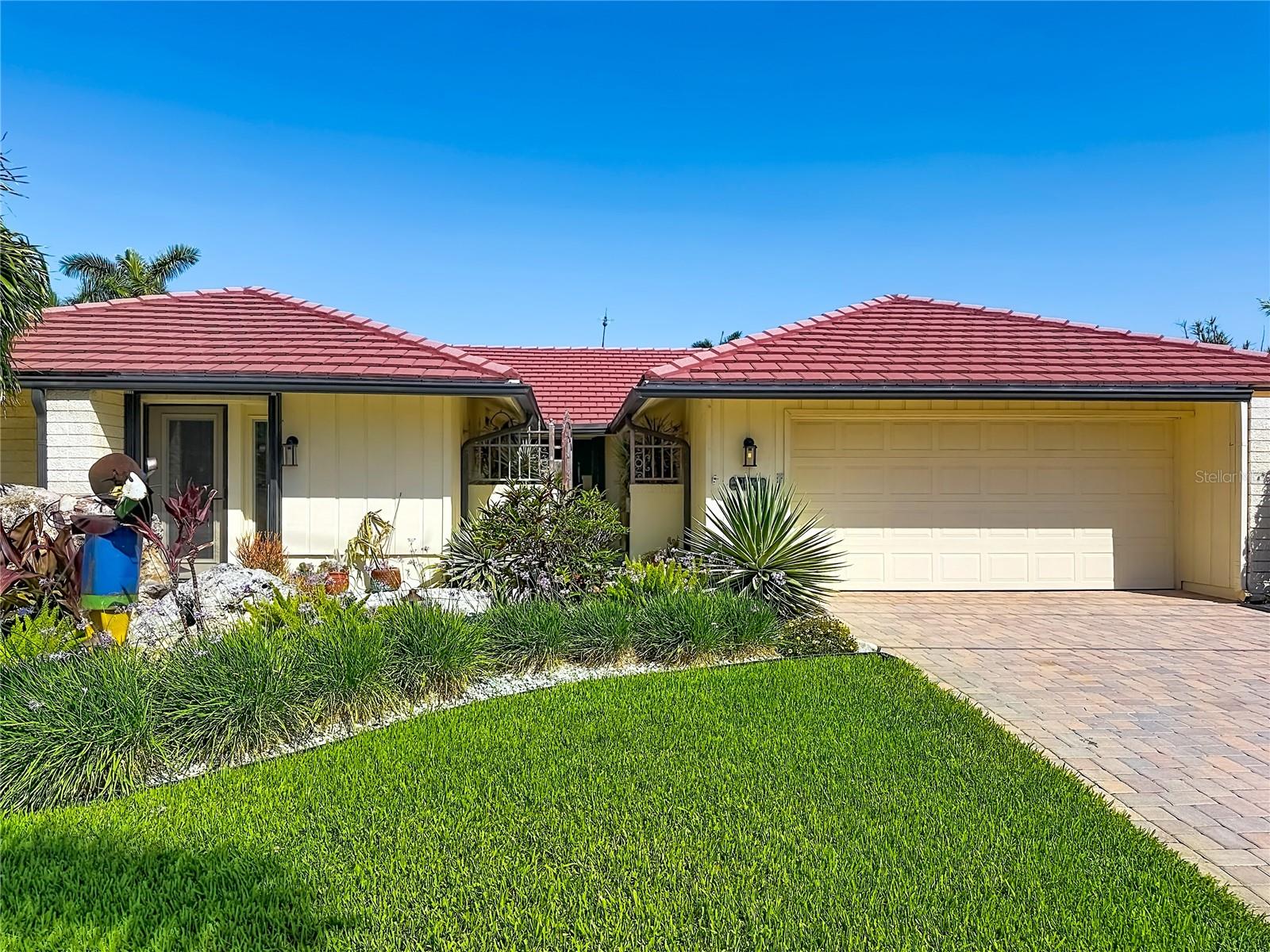 2162 W VINA DEL MAR BLVD, ST PETE BEACH, FL, 33706