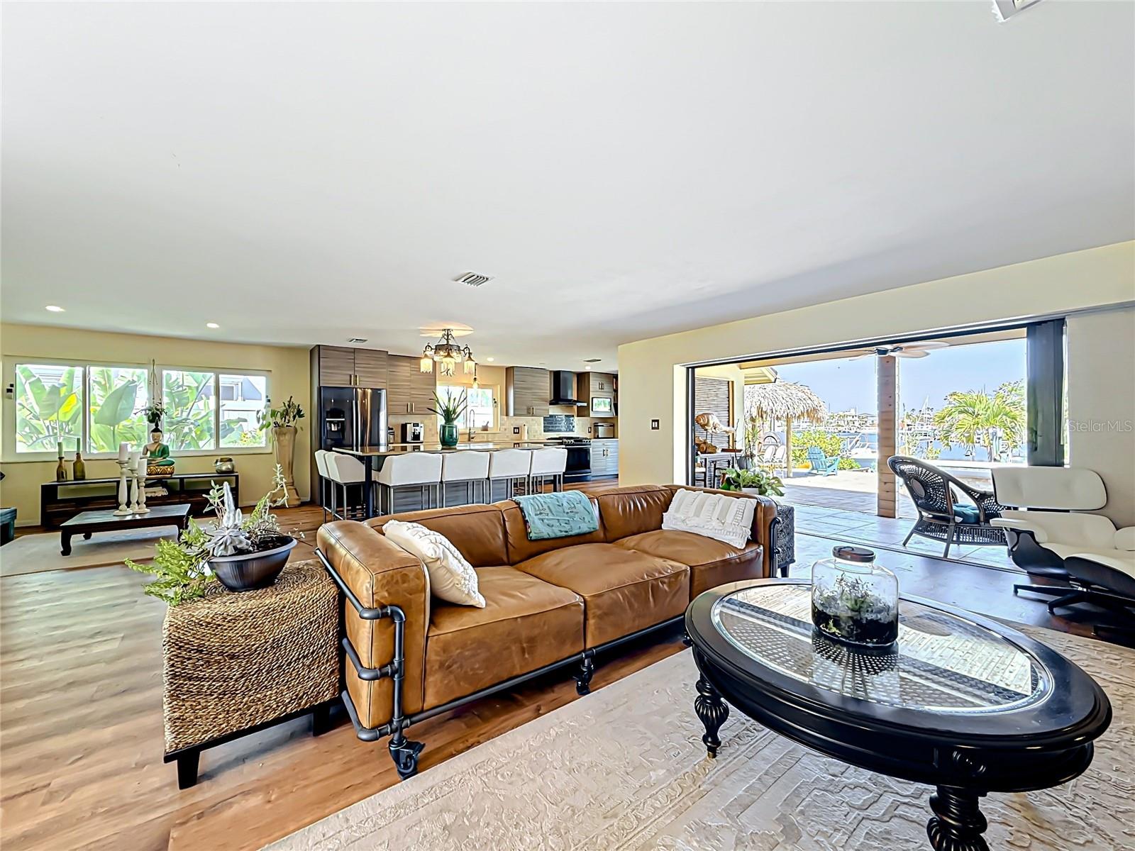 2162 W VINA DEL MAR BLVD, ST PETE BEACH, FL, 33706