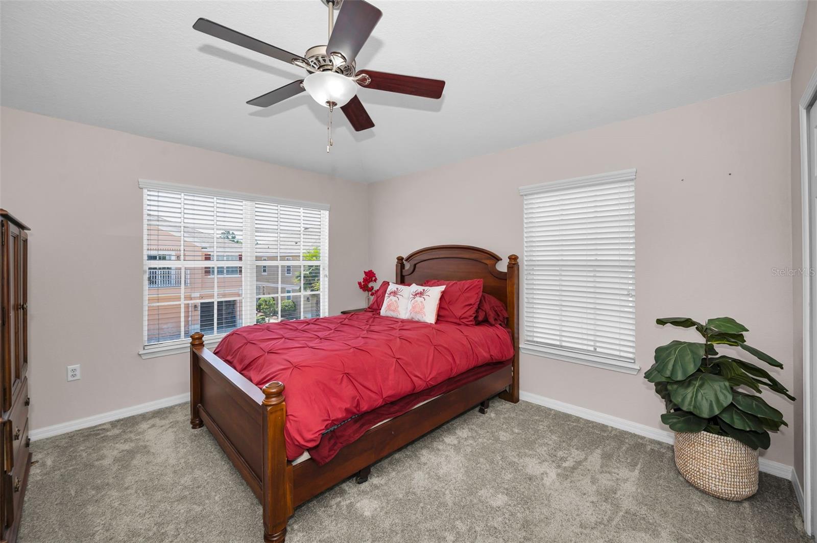 8527 SHALLOW CREEK CT, NEW PORT RICHEY, FL, 34653