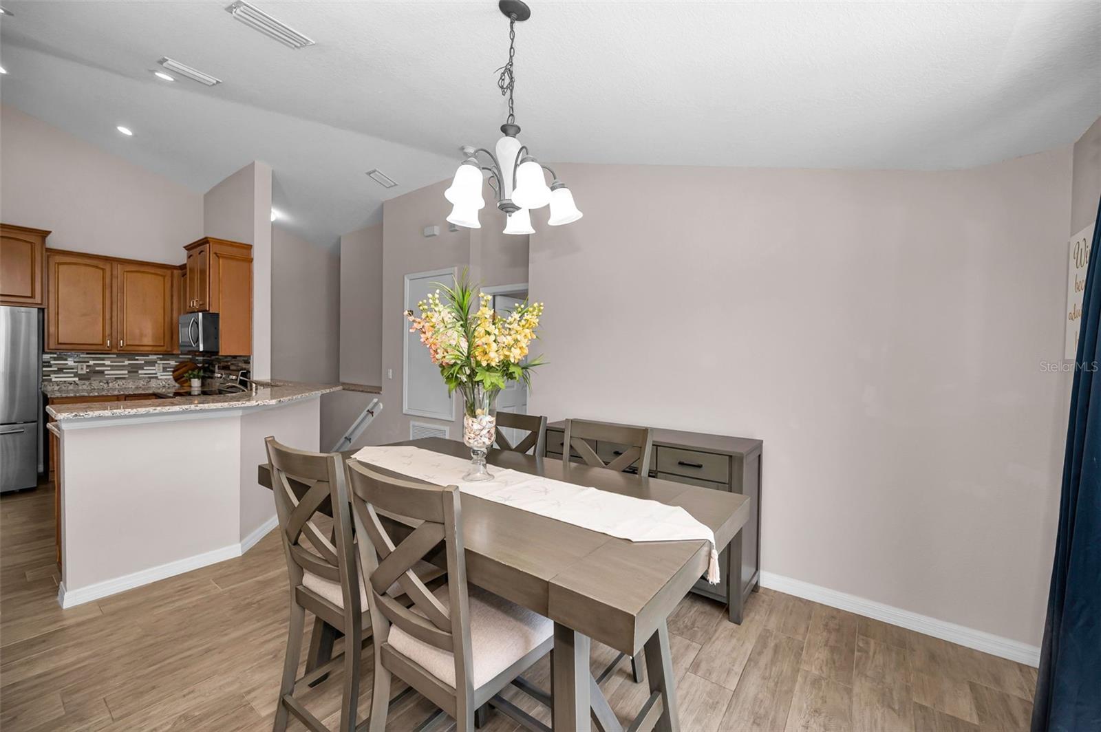 8527 SHALLOW CREEK CT, NEW PORT RICHEY, FL, 34653