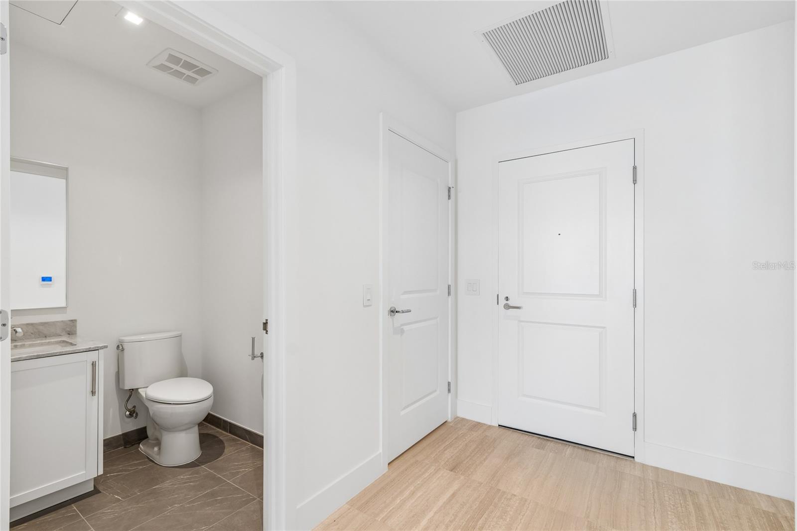 3015 S YSABELLA AVE #1102, TAMPA, FL, 33629