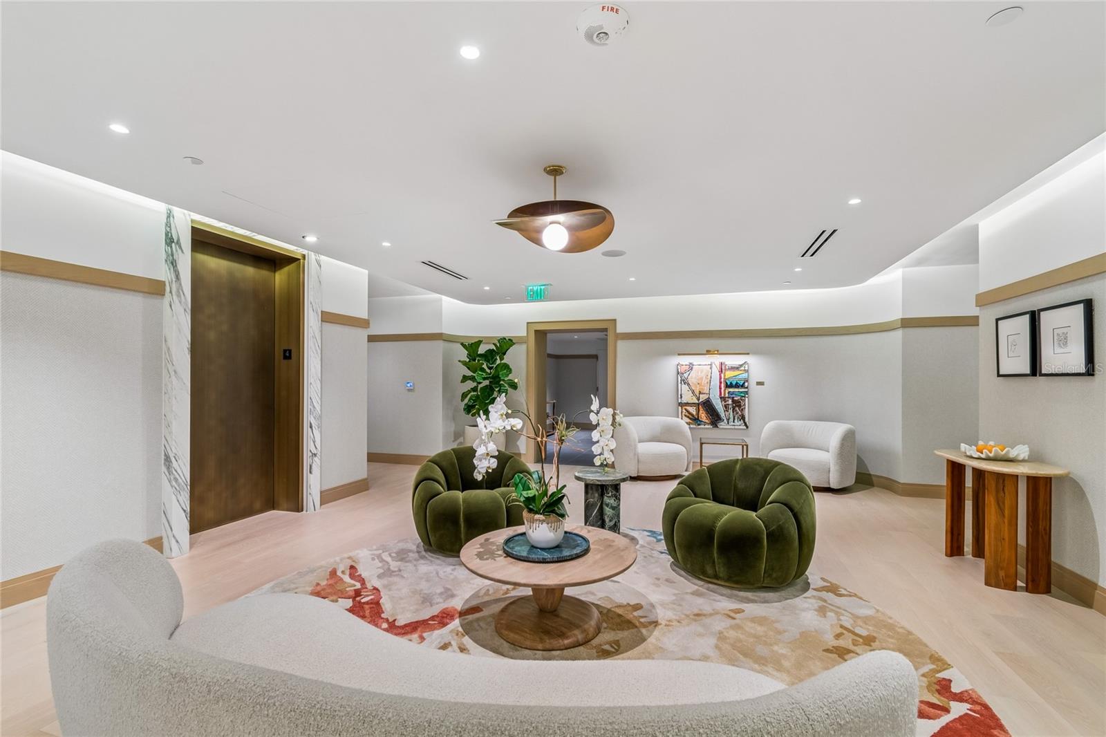 3015 S YSABELLA AVE #1102, TAMPA, FL, 33629