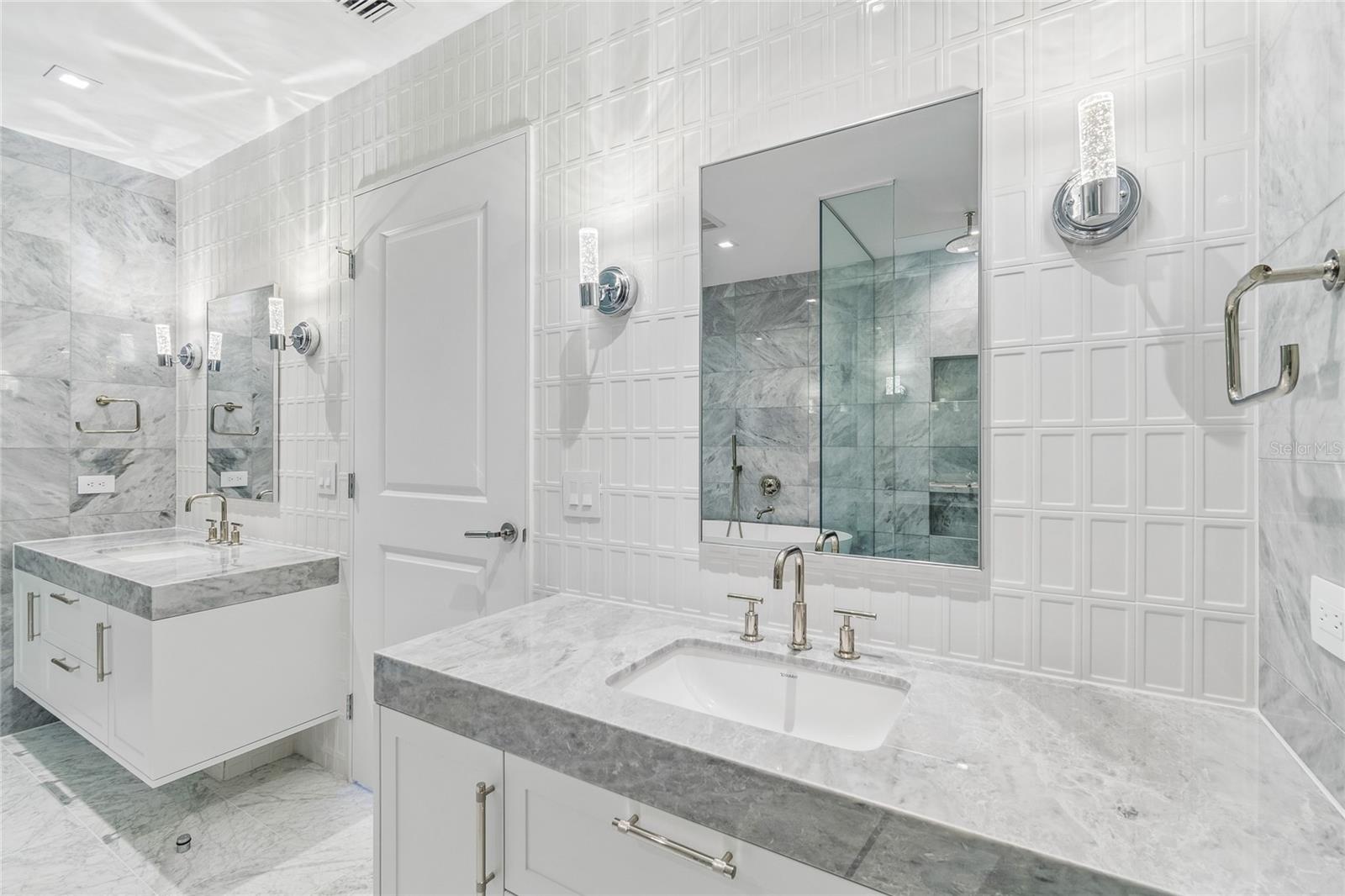 3015 S YSABELLA AVE #1102, TAMPA, FL, 33629