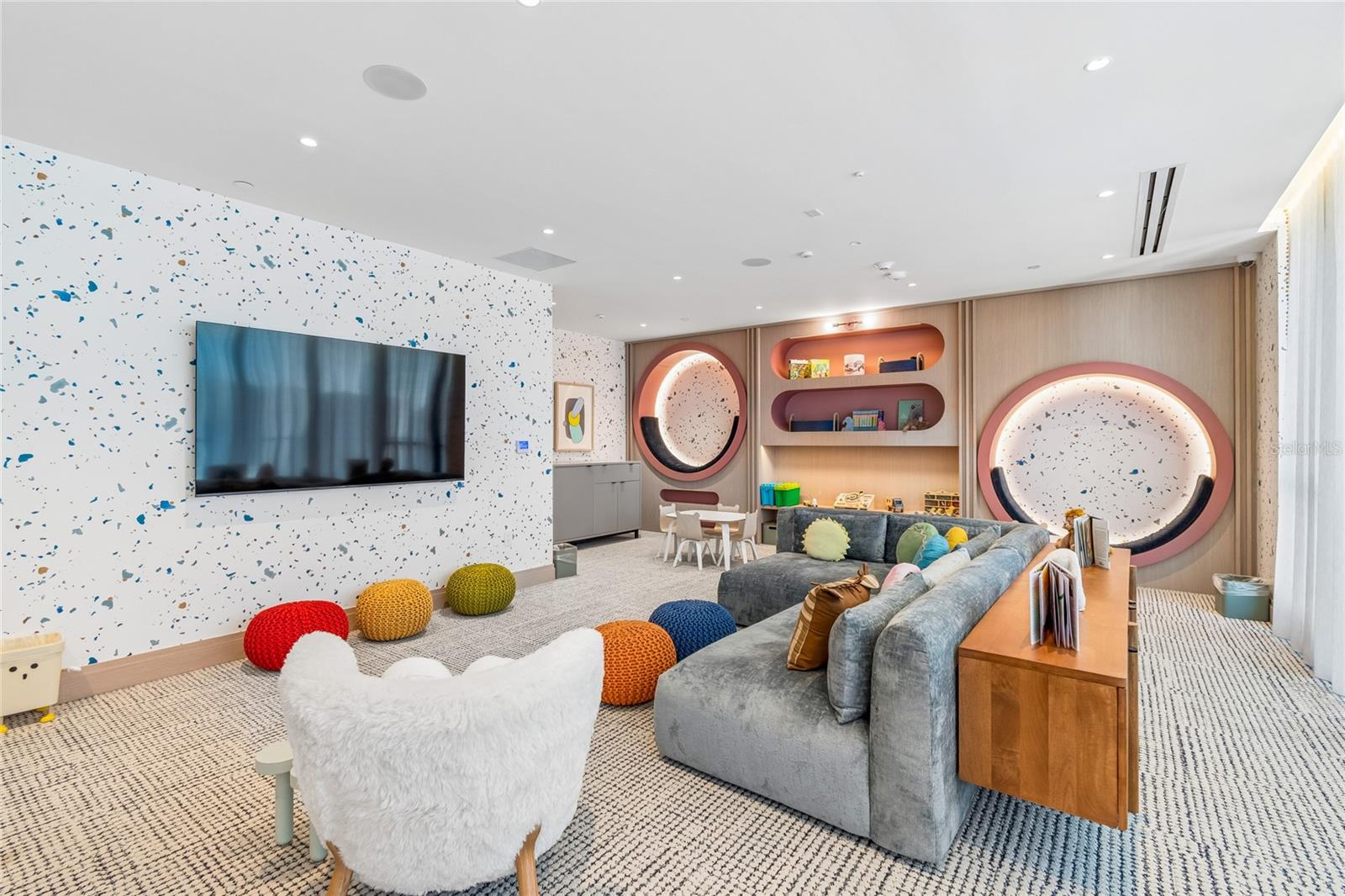 3015 S YSABELLA AVE #1102, TAMPA, FL, 33629