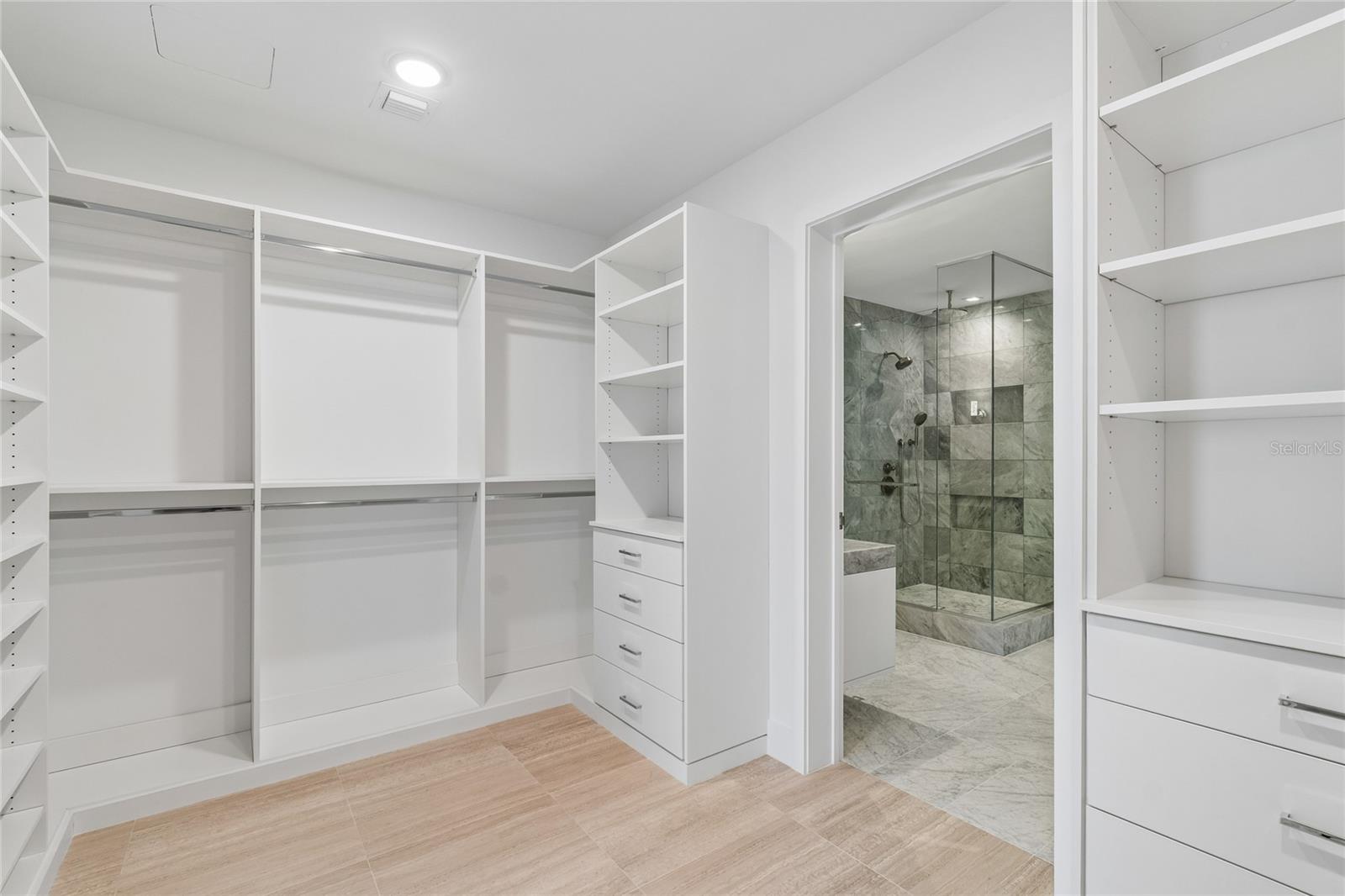 3015 S YSABELLA AVE #1102, TAMPA, FL, 33629